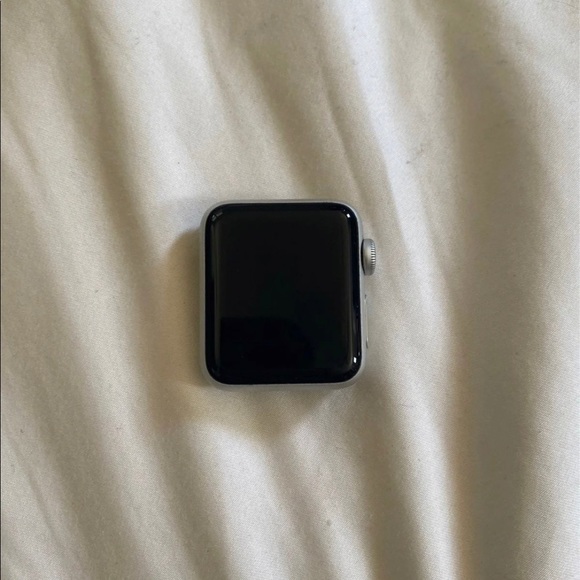 Apple Watch Series 3 - Picture 3 of 4